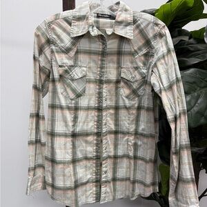Wrangler Pastel Plaid Button-Down Shirt